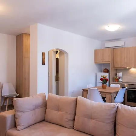 Kety's House Apartment