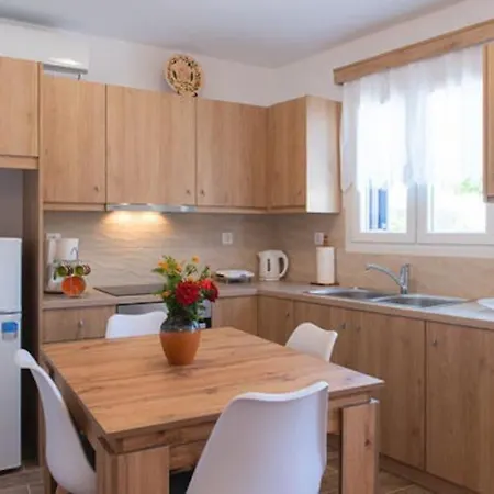 Апартаменты Kety's House Exambela